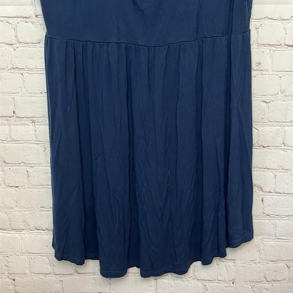 Torrid Super Soft Scoop Neck Lace Yoke Babydoll Tank - Picture 9 of 16